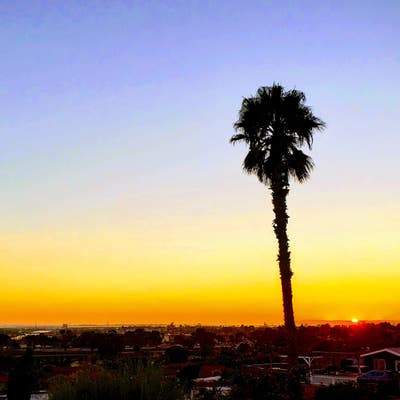 Calm and clean home 10mins from downtown SD Main Photo