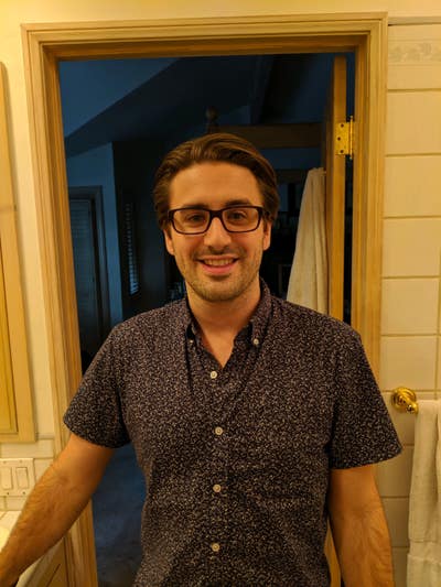 33 year old male looking for a room in Winnetka Main Photo