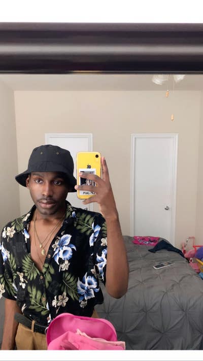 About Meee (: Main Photo