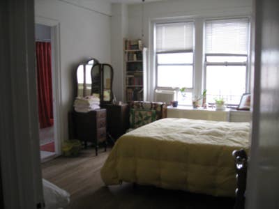 Airy Private Room with Bath Main Photo