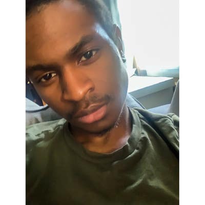 Student looking for a room in Los Angeles Main Photo