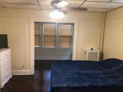 Room for rent Main Photo