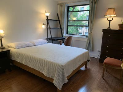 1 Large Bedroom Garden View Furnished West Village Main Photo