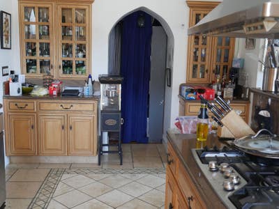 Big beautiful house to share.  Main Photo