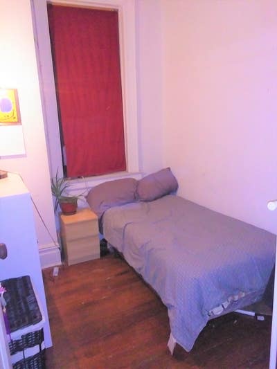 Room on Prospect Park West Main Photo