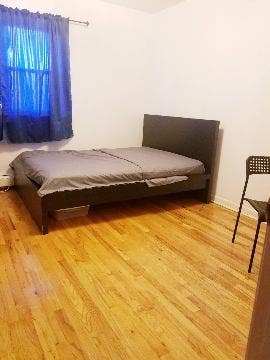 Nice and Cozy room! Convenient Location (Elmhurst) Main Photo