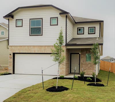 Private BDRM Built Home Near Lackland/UTSA Main Photo
