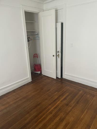 Large Room in Hamilton Heights  Main Photo