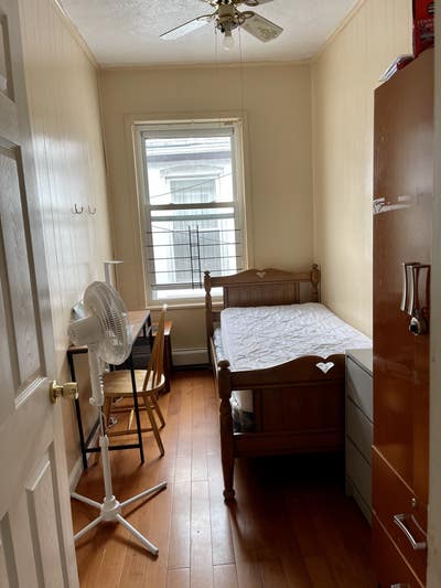 Affordable 1 Cozy Bedroom (Females Only) Main Photo