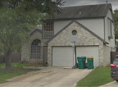 Small room with shared bathroom Main Photo