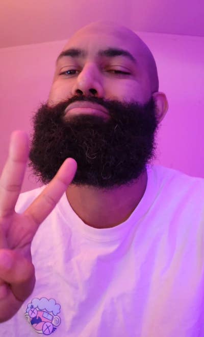 Room wanted in Houston Main Photo