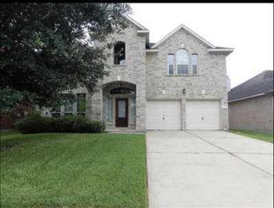 Clean & Quiet Furnished room  Main Photo