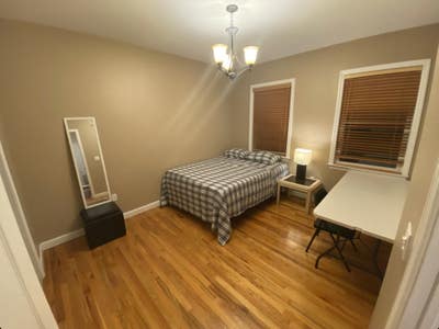 Looking for 1 Roommates to Fill Master Bedroom Main Photo