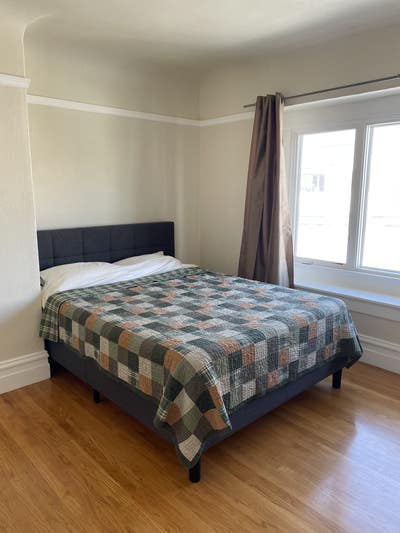 Bright & spacious room for rent - $1595/month Main Photo