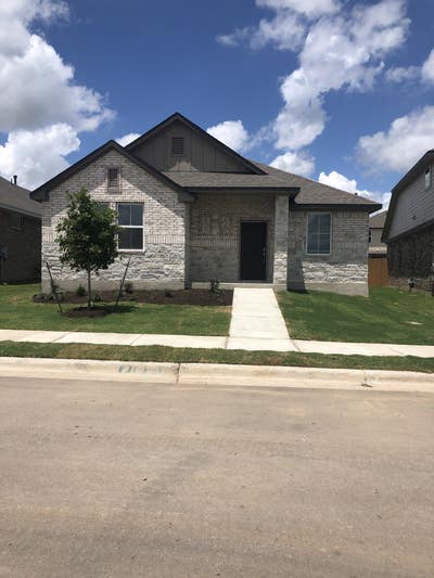  New 3 bedroom 2bath home . Main Photo