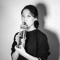 Female professional looking for room Main Photo