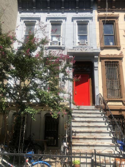 Huge Cozy Room in a 3-Story Sharehouse! 8/15 Move Main Photo