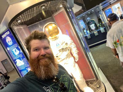 Looking for a room Main Photo