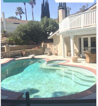 Room in four bedroom pool house with balcony Main Photo