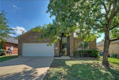 Furnished Room for rent in south austin Main Photo