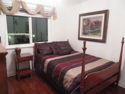 Room for rent in lake forest Main Photo