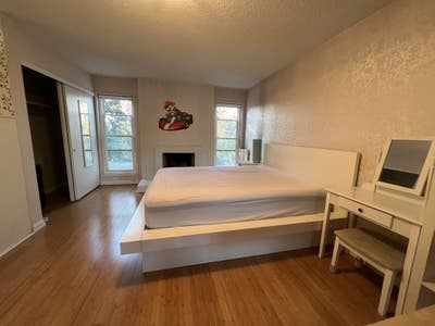 Safe & convenient location near UC Irvine Main Photo