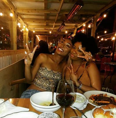 Childless Single Clean and Easygoing Main Photo