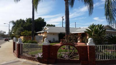 Peaceful, clean, safe Room for Rent, shared bath Main Photo