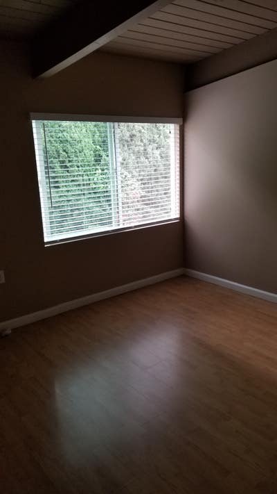 Room for Rent  Main Photo