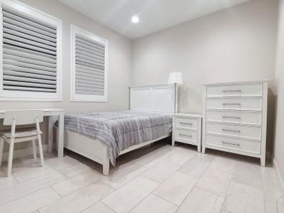 Irvine Great Park nice private room for rent.  Main Photo