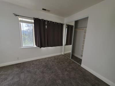 Room for Rent Near CSUSM & Palomar Main Photo