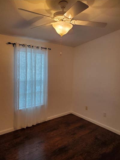 Single bedroom available   Main Photo