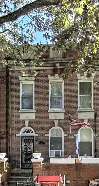 Spacious Room for Rent in Bay Ridge Roommate Share Main Photo