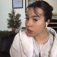 Female student looking for a room in LA now Main Photo