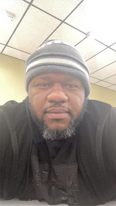 Room wanted in Detroit, MI Main Photo