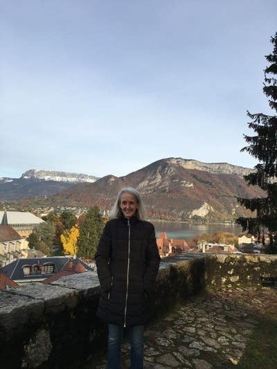 Looking To Spend A Few Months in NYC Main Photo