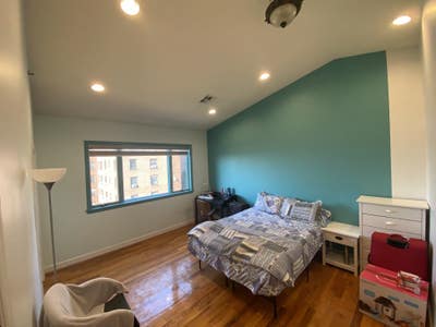 Looking for 1 Roommate to Fill Penthouse Master Br Main Photo