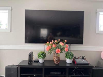 Extra room with private bath.  Main Photo