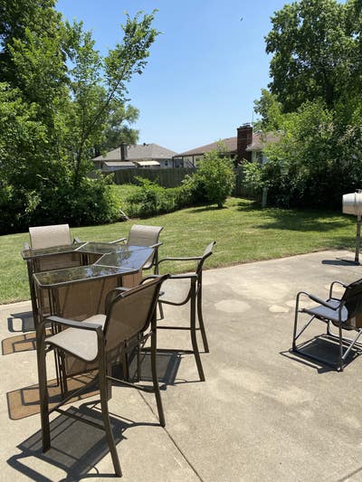 Looking for cool, laid back roommate  Main Photo