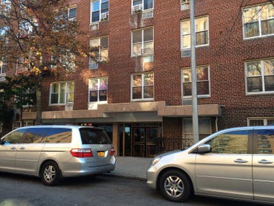 Elmhurst room for rent Main Photo