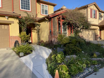 Rooms for rent in beautiful home. Main Photo
