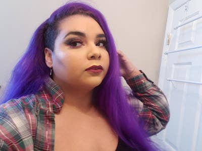 Responsible woman looking for a room in LA Main Photo