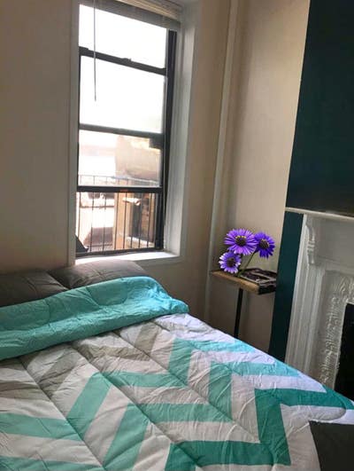 Large Room for rent heart of Chelsea Main Photo