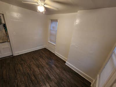 Beautiful room for rent on peaceful block. Main Photo
