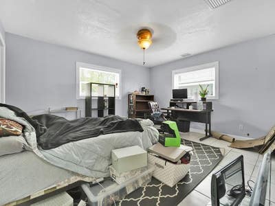 Master Bedroom/Bathroom Main Photo