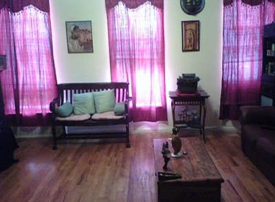 Room in Lovely Harlem Brownstone Main Photo