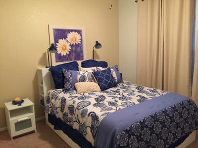 ROOM Available- all utilities inclu $725/mo. Main Photo