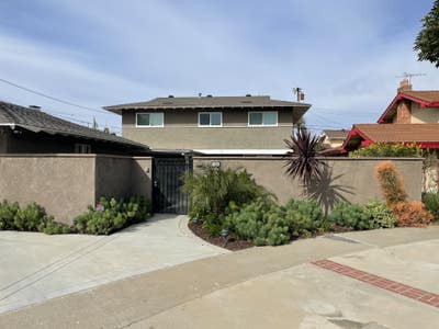 Room for Rent in a Beautiful 5-Bedroom Home     Main Photo