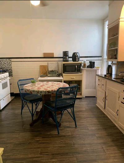 Looking for a roommate in Ridgewood, NY Main Photo