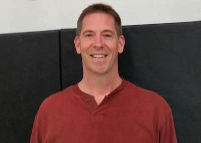 Professional looking for room 4-10 days a month Main Photo